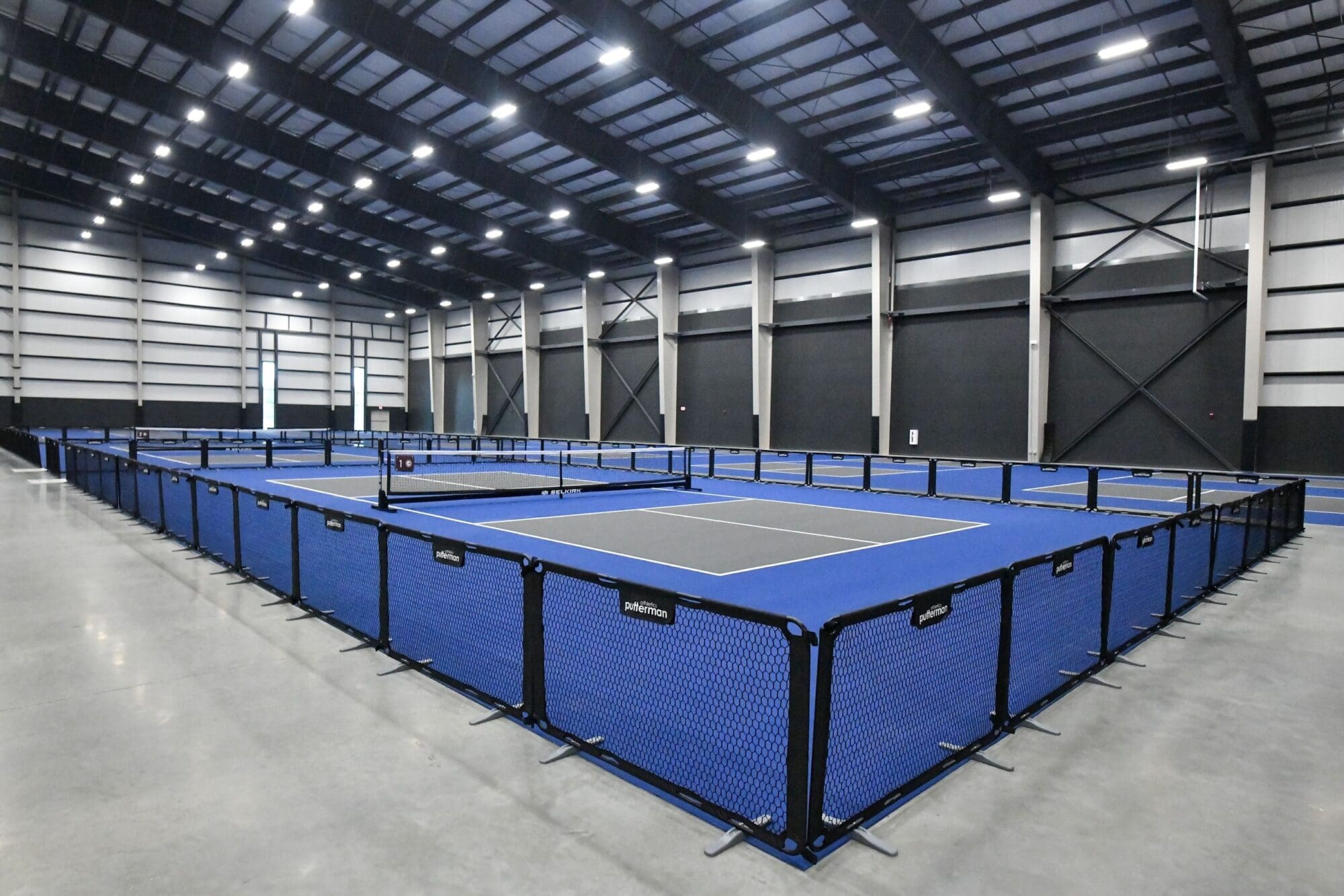 671fb78187c44f9a99d8b694_Pickleball Image-p-2600